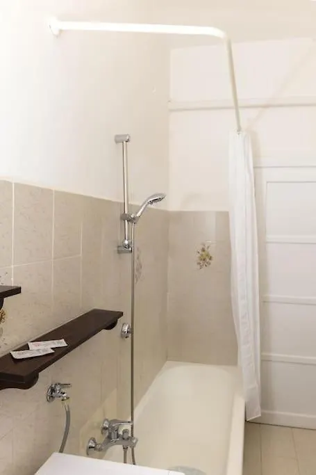 Minimal House Apartment Rome